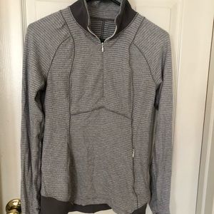 Lululemon half zip pullover